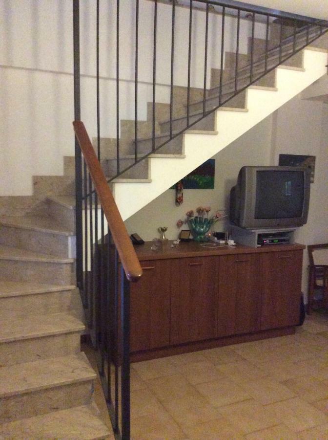 Villa Serena Messina Eksteriør billede