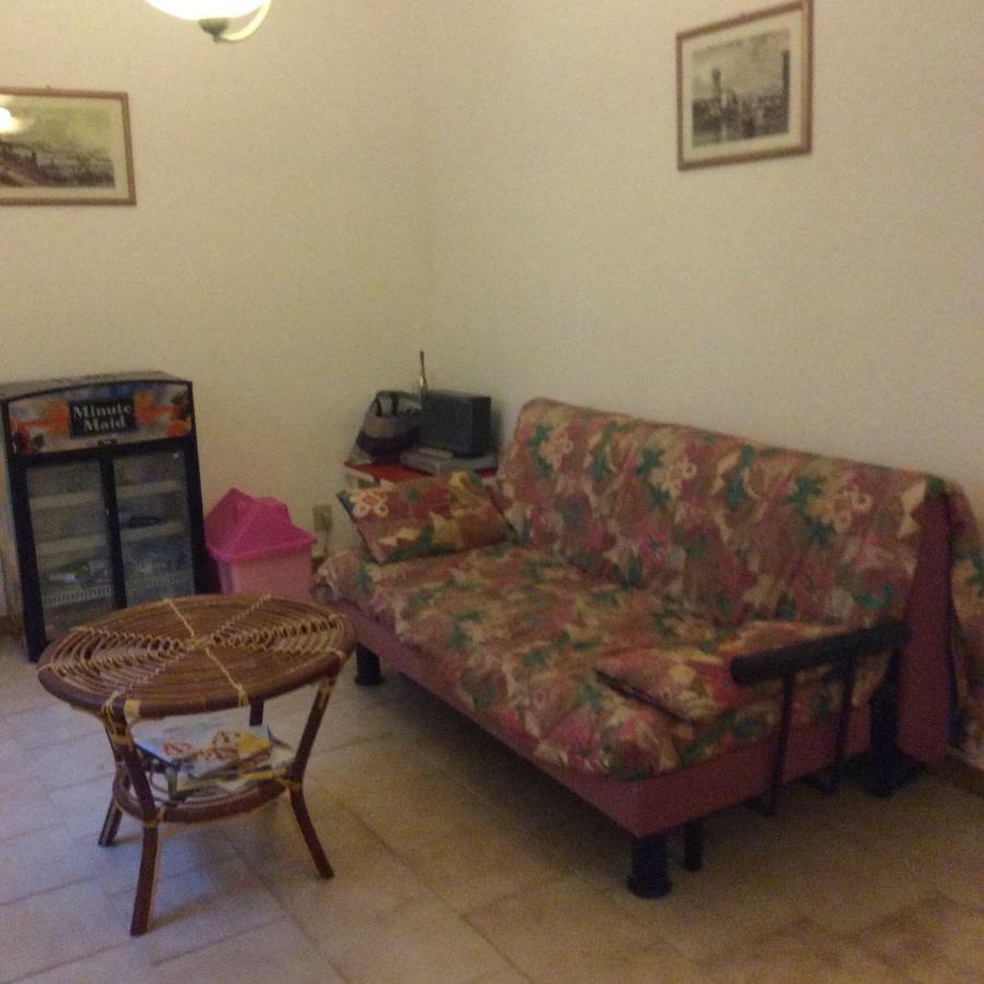 Villa Serena Messina Eksteriør billede